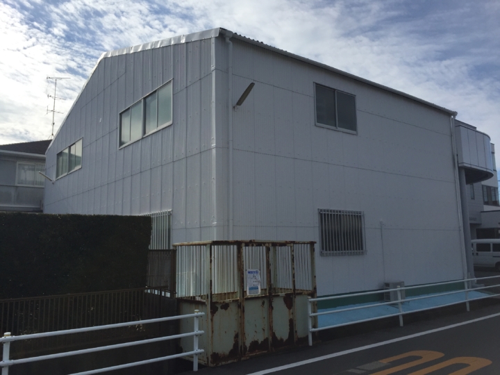 スレート壁塗装